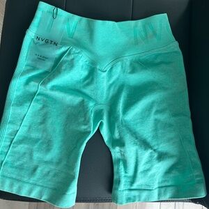 NVGTN Mint Taper Seamless shorts